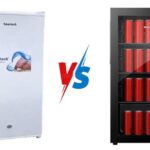 مقایسه یخچال هتلی هایسنس درب شیشه ای RBC122 و اسمارتچ SRF110
